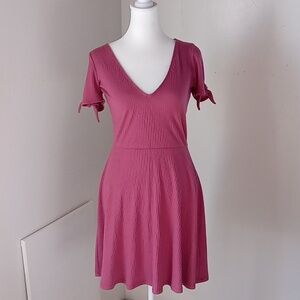 Abercrombie & Fitch V-Neck Dress Size S Pink